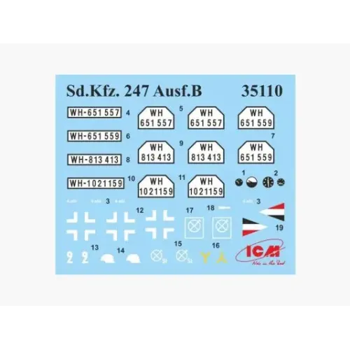 Збірна модель 1:35 Німецький бронеавтомобіль Sd.Kfz. 247 Ausf.B з екіпажем ICM 35111