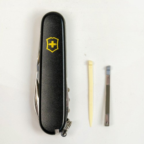 Складаний ніж Victorinox SPARTAN MAT чорний матовий лак з жовт.лого 1.3603.3.M0008p