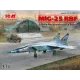 Збірна модель літака Збірна модель 1:72 Радянський літак-розвідник МіГ-25РБТ ICM 72174 1:72