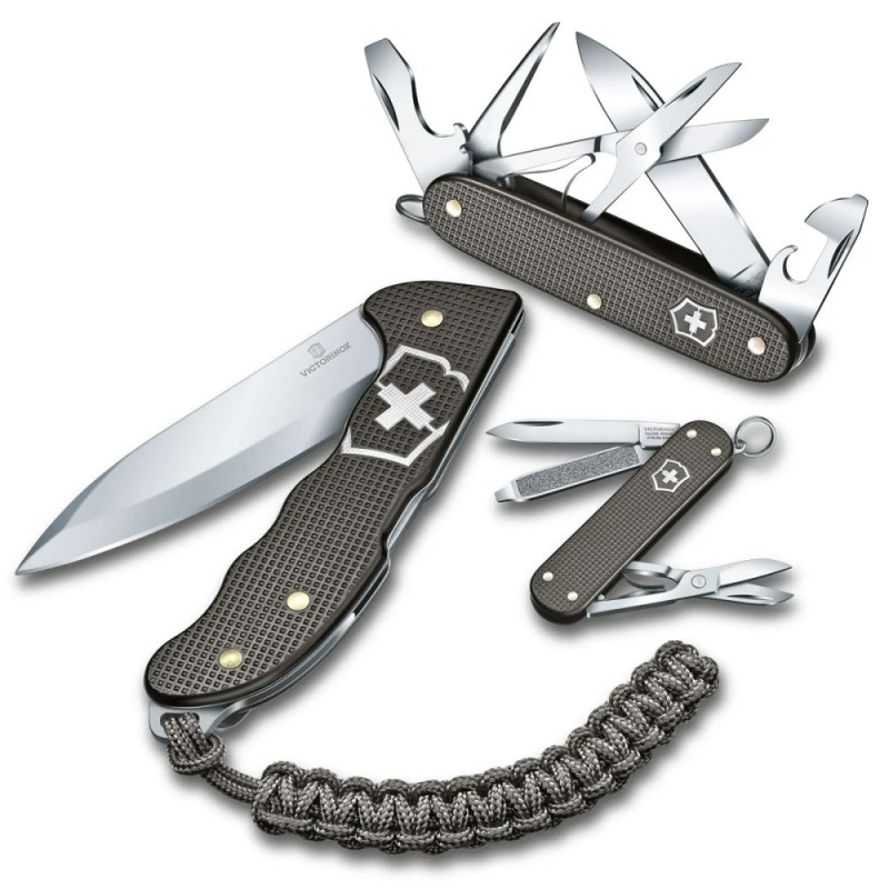 Складной нож Victorinox PIONEER X Thunder Grey 0.8231.L22