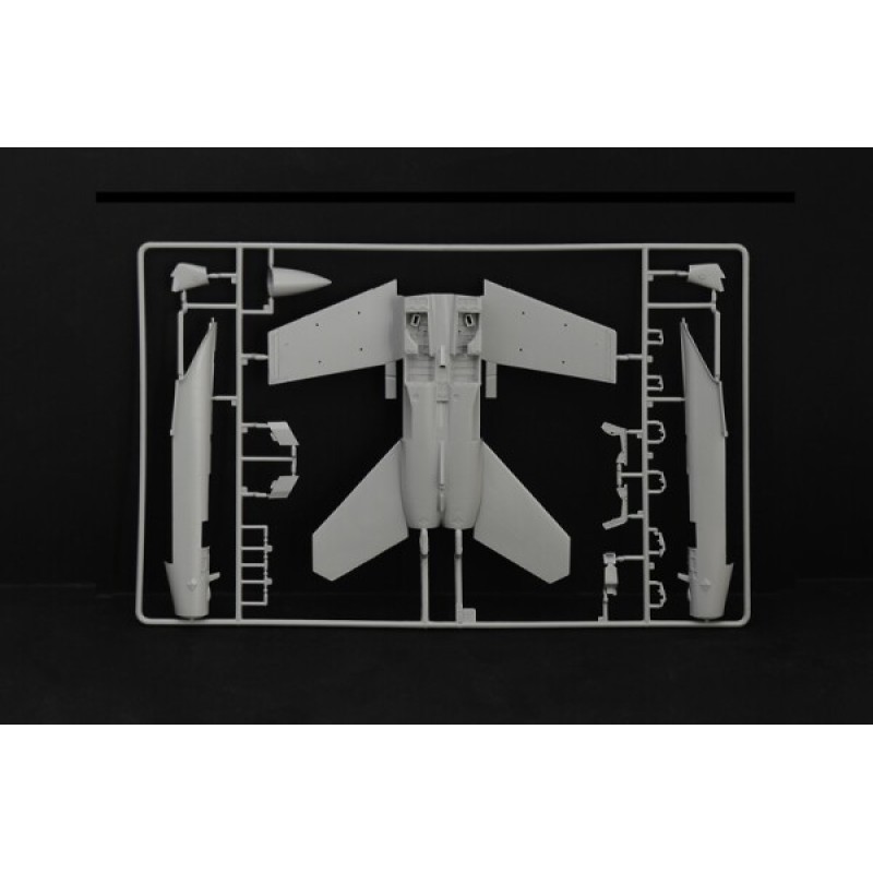 Сборная модель самолета Cборная модель 1:48 Самолет F:A-18F Super Hornet Италери 2823 1:48