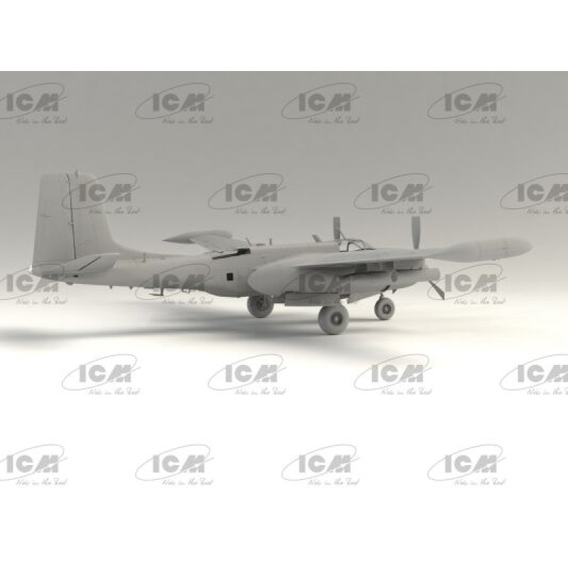 Збірна модель літака Ударний літак США B-26K Counter Invader (ранній) 1:48