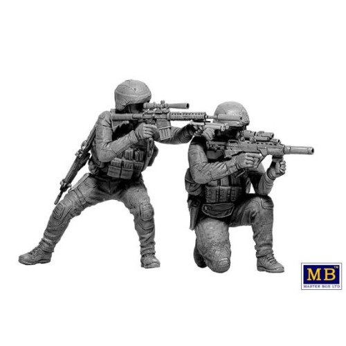 Збірна модель 1:35 фігури Українські сили спеціальних операцій. Снайперська група MasterBox 35235