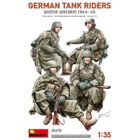 Сборная модель 1:35 Фигуры немецкие танкисты зимняя форма 1944-1945г.г Миниарт 35370