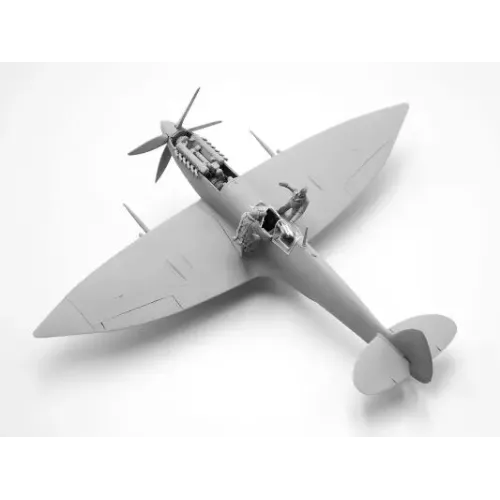 Збірна модель літака Збірна модель 1:48 Набір аеродром Королівських ВПС часів Другої світової війни ICM DS4802 1:48