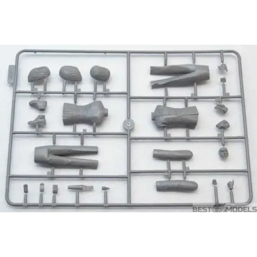 Фигуры и миниатюры Сборная модель 1:16 Фигура Гренадер Королевской гвардии Великобритании ICM 16001