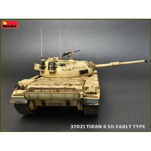 Бронетехніка та артилерія Танк Тиран 4 Sh, раннього типу з інтер'єром 1:35