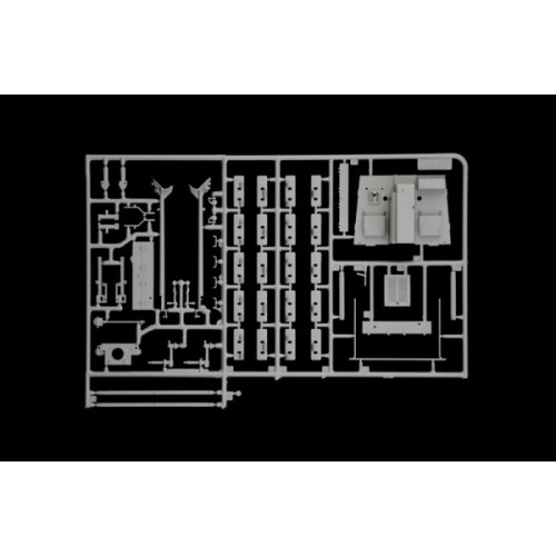 Бронетехніка та артилерія Збірна модель 1:35 Steyr RSO:01 з німецькими солдатами Italeri 6549