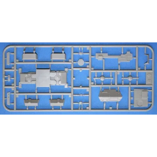Бронетехника и артиллерия Боевая машина огневой поддержки LAV-150 с 20-мм автоматической и 90мм гладкоствольной пушкой 1:72