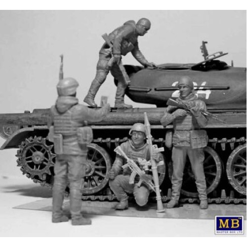 Фігури та мініатюри Збірна модель 1:35 Фігури Оборона Києва, березень 2022 р. Трофей МастерБокс 35223