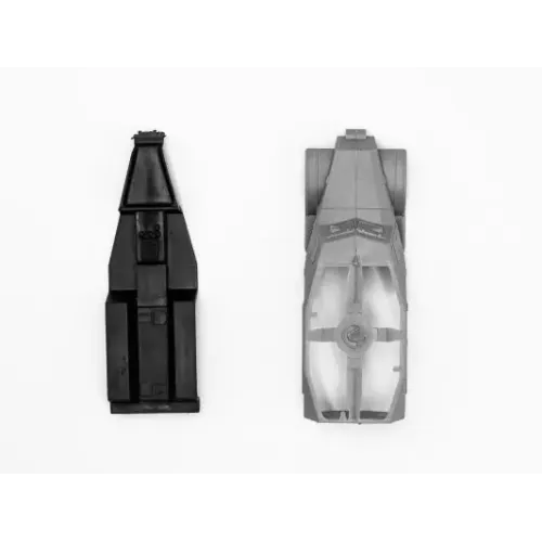 Бронетехника и артиллерия ICM72511 BTR-152S Soviet armored troop-carrier