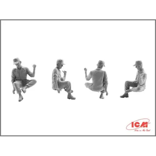 Гелікоптери Збірна модель 1:32 Американський вертоліт AH-1G Кобра AH-1G Cobra з пілотами гелікоптерів США під час війни у В'єтнамі ICM 32062