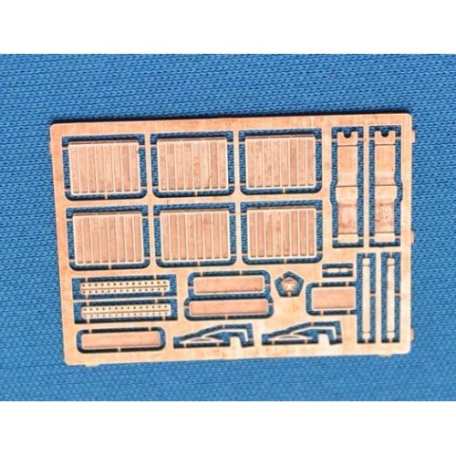 Авто-мото Збірна модель 1:72 Радянська всюдихідна військова вантажівка ГАЗ-66 ACE 72182