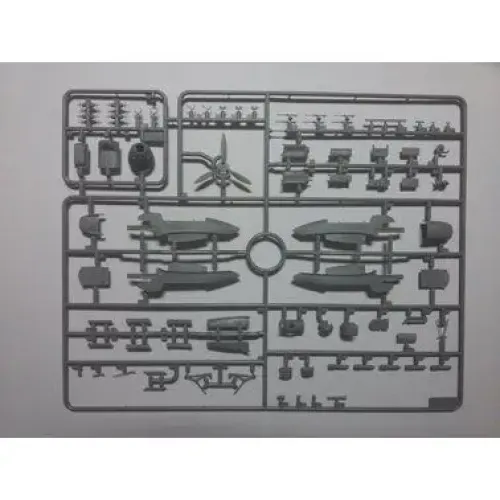 Збірна модель літака Збірна модель 1:72 Літак Дорньє Do 215B-5 ICM 72306 Літак Дорньє Do 215B-5 ICM 72306 1:72