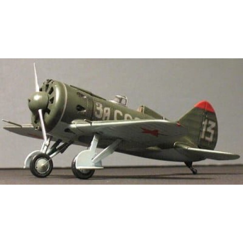 Сборная модель самолета I-16 type 18 1:72