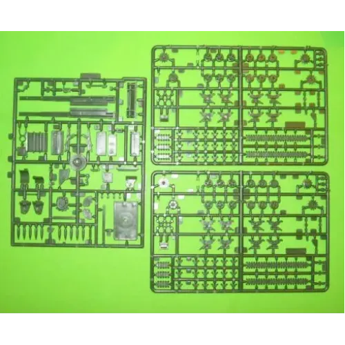 Бронетехника и артиллерия 155-мм самоходная пушка М12 "Кинг Конг" (UM211) Масштаб: 1:72