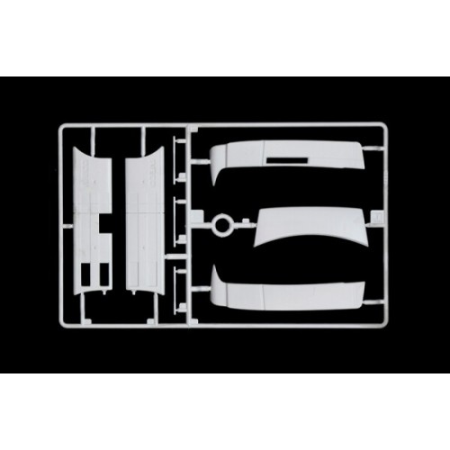 Авто-мото Збірна модель 1:24 вантажний автомобіль : тягач Iveco Hi-way E5 Abarth Italeri 3934