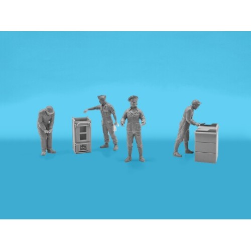 Фігури та мініатюри Збірна модель 1:35 Фігури Американська польова піч M1937 із кухарями ICM 35619