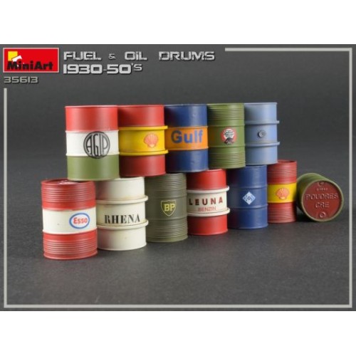 Наборы деталировки Сборная модель 1:35 Бочки для топлива и масла 1930-50-х годов МиниАрт 35613
