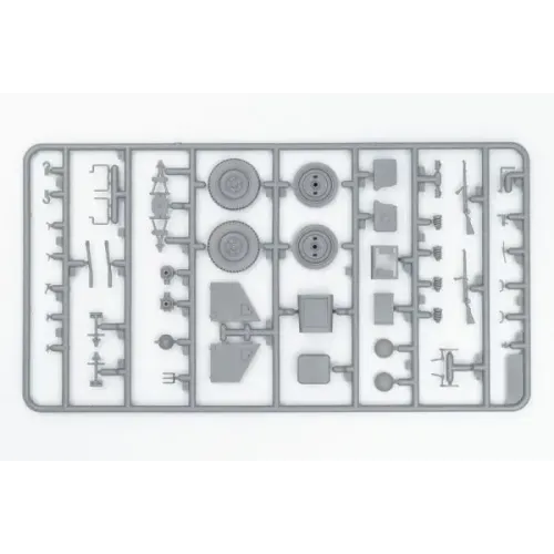 Бронетехніка та артилерія Збірна модель1:35 Німецький позашляховий автомобіль le.gl.Einheitz-Pkw Kfz.1 ICM 35582