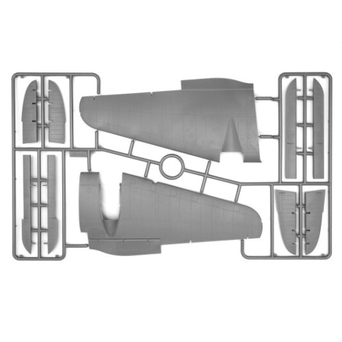 Сборная модель самолета Сборная модель 1:48 Самолет Хайнкель He 111H-20 «Пленный Хейнкель» ICM 48268 1:48