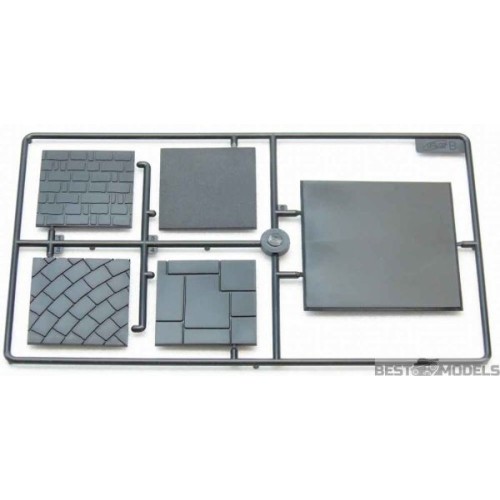 Фигуры и миниатюры Сборная модель 1:16 Фигура Гренадер Королевской гвардии Великобритании ICM 16001