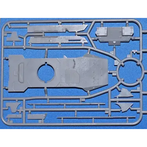Бронетехника и артиллерия Итальянский колесный танк "Centauro B1T" 1:72