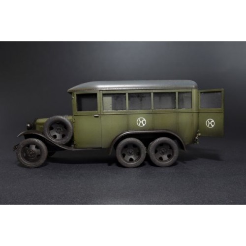 Авто-мото Штабной автобус ГАЗ-05-193 1:35