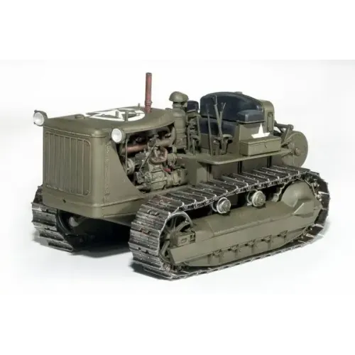 Бронетехника и артиллерия Американский тяжелый трактор с буксирной лебедкой и фигурами экипажа 1:35