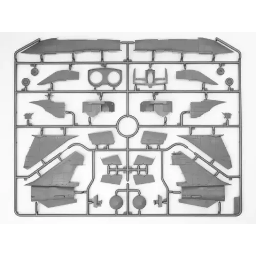 Збірна модель літака Збірна модель 1:72 літак МіГ-25ПУ, Радянський навчальний літак ICM 72178 1:72