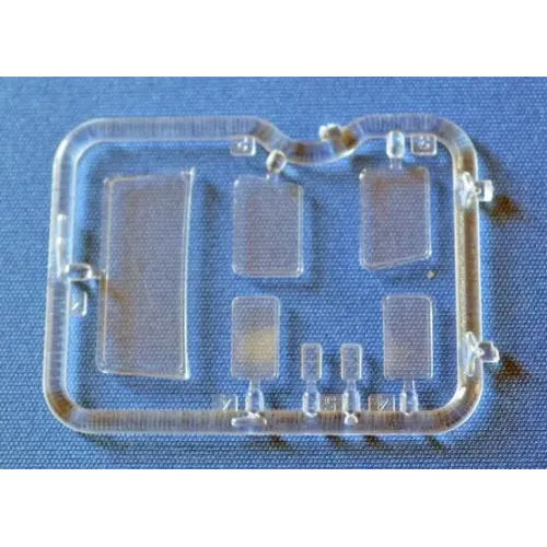 Бронетехніка та артилерія Збірна модель 1:72 Військова вантажівка 2т (4x4) Unimog U1300L ACE 72450