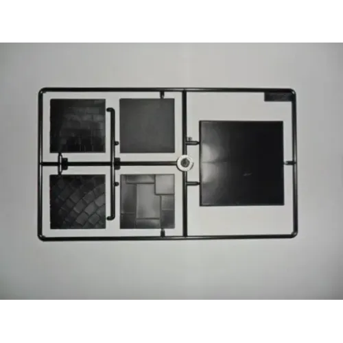 Фігури та мініатюри Збірна модель 1:16 Фігура Сержант морської піхоти США ICM 16005