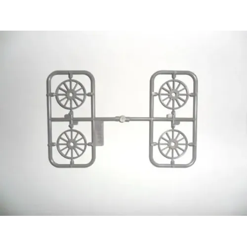 Авто-мото Сборная модель 1:24 Пожарный автомобиль с экипажем T 1914 ICM 24017