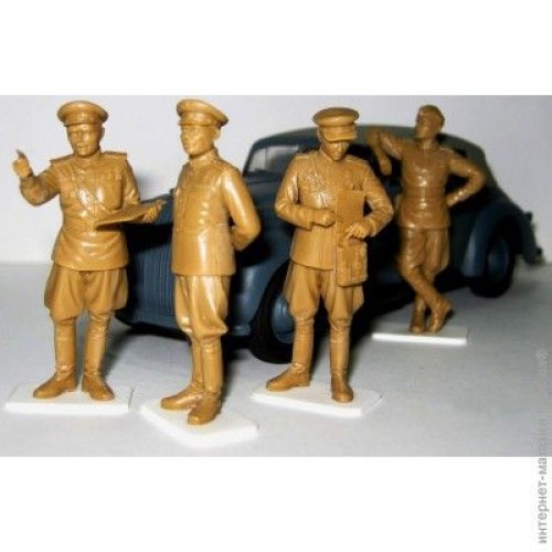 Фігури та мініатюри Збірна модель 1:35 радянський штабний персонал (1943-1945р.р.) ICM35612