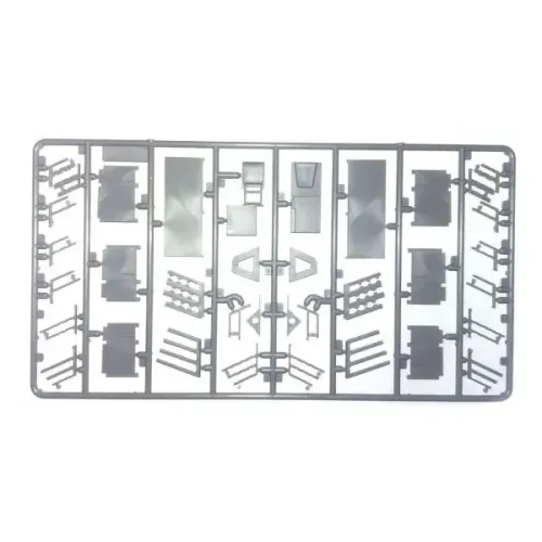 Бронетехніка та артилерія Танк "Королівський Тигр" (пізнього виробництва) з повним інтер'єром і набірними траками гусениць 1:35