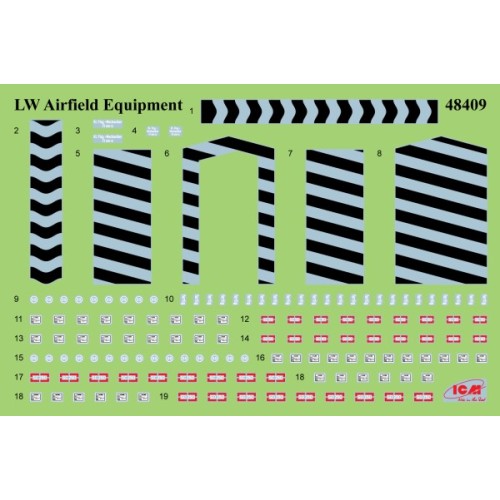 Сборная модель самолета Сборная модель 1:48 Набор Аэродром бомбардировочной группы Люфтваффе ICMDS 4805 1:48