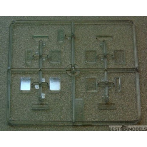 Авто-мото Збірна модель 1:35 Радянський автомобіль технічної допомоги ЗІЛ-131 ICM 35518