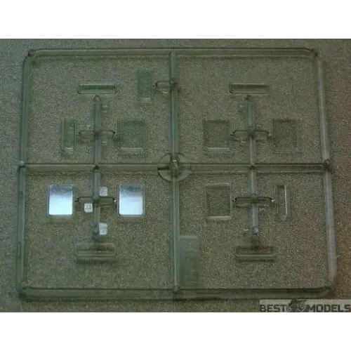 Авто-мото Сборная модель 1:35 Советский автомобиль технической помощи ЗИЛ-131 ICM 35518