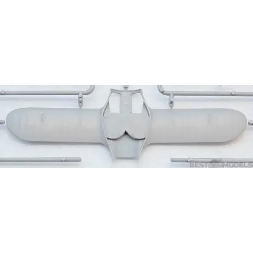 Сборная модель самолета Сборная модель 1:48 Советский истребитель-биплан I-153 (зимняя версия) ICM 48096 1:48