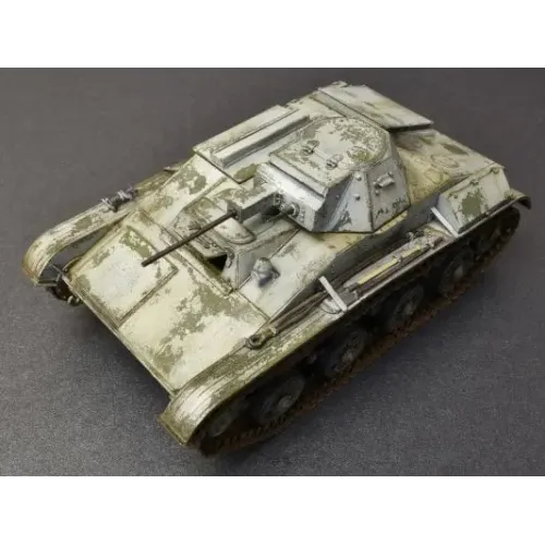 Бронетехника и артиллерия Легкий танк Т-60 завода №37, ранних выпусков с интерьером 1:35