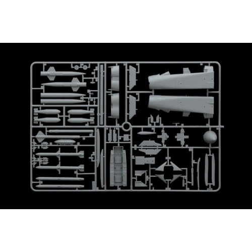 Сборная модель самолета Сборная модель 1:48 Самолет Panavia Tornado IDS 311 GV RSV Italeri 2766 1:48