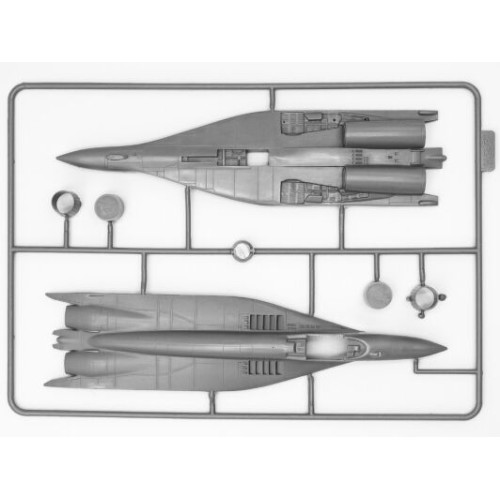 Сборная модель самолета Сборная модель 1:72 «Охотник за РЛС», МиГ-29 "9-13" украинский истребитель с ракетами HARM ICM 72143 1:72