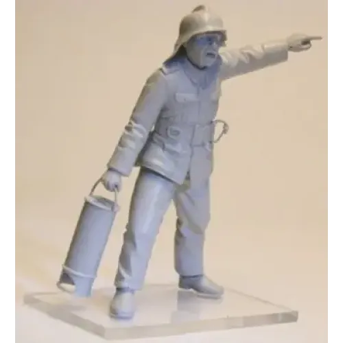 Фигуры и миниатюры Немецкие пожарные 2 Мировой Войны