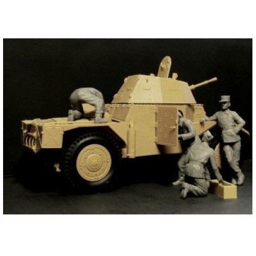 Фігури та мініатюри Екіпаж французького бронеавтомобіля (1940 р.)