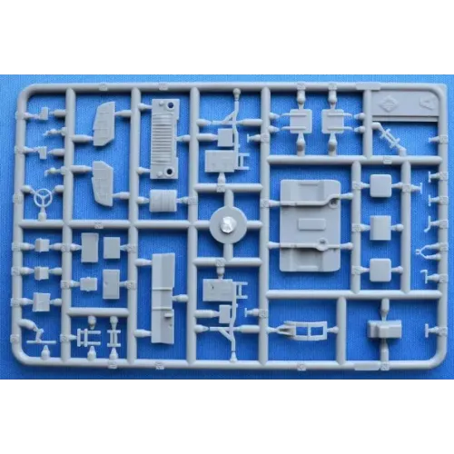 Авто-мото Збірна модель 1:72 Радянська всюдихідна військова вантажівка ГАЗ-66 ACE 72182