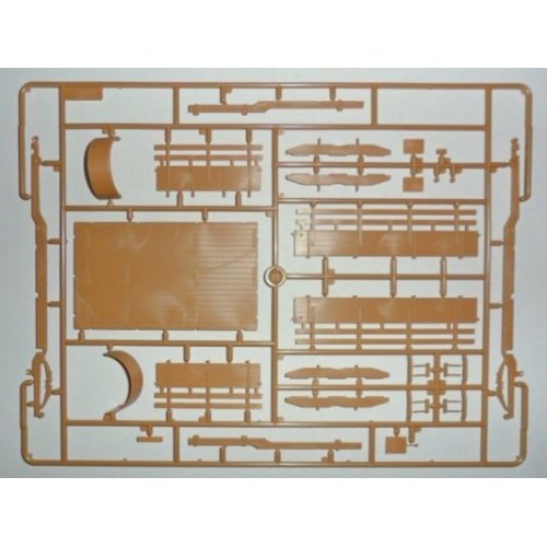 Авто-мото Збірна модель 1:35 Німецький вантажний військовий автомобіль KHD S3000 ICM 35451