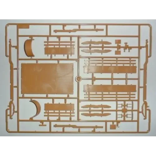 Авто-мото Збірна модель 1:35 Німецький вантажний військовий автомобіль KHD S3000 ICM 35451