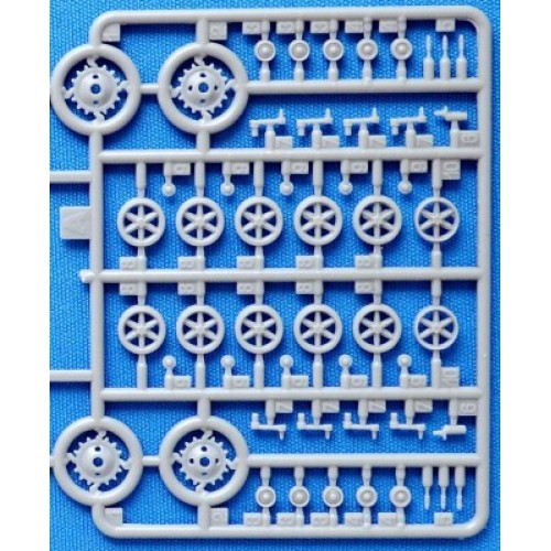 Бронетехника и артиллерия Танк T-60 выпуска завода №264 (зима 1942) 1:72