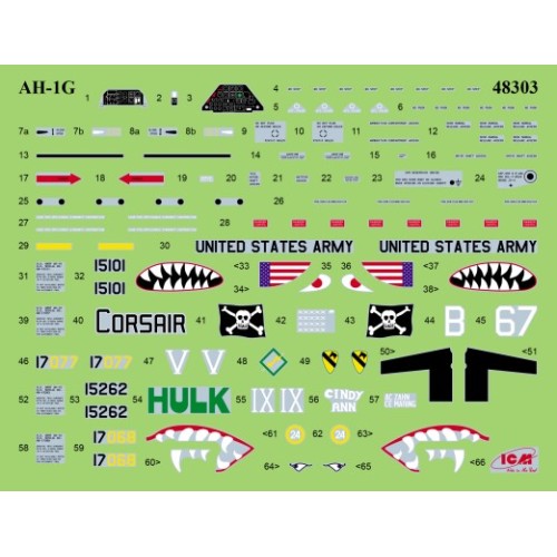 Вертолёты Сборная модель 1:48 Вертолет AH-1G Кобра и аэродромное покрытие США M8A1 ICM 48298