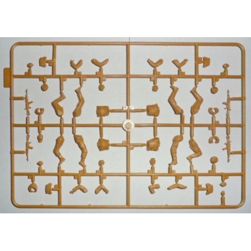 Фигуры и миниатюры Сборная модель 1:35 советские десантники на бронетехники (1979–1991) ICM35637